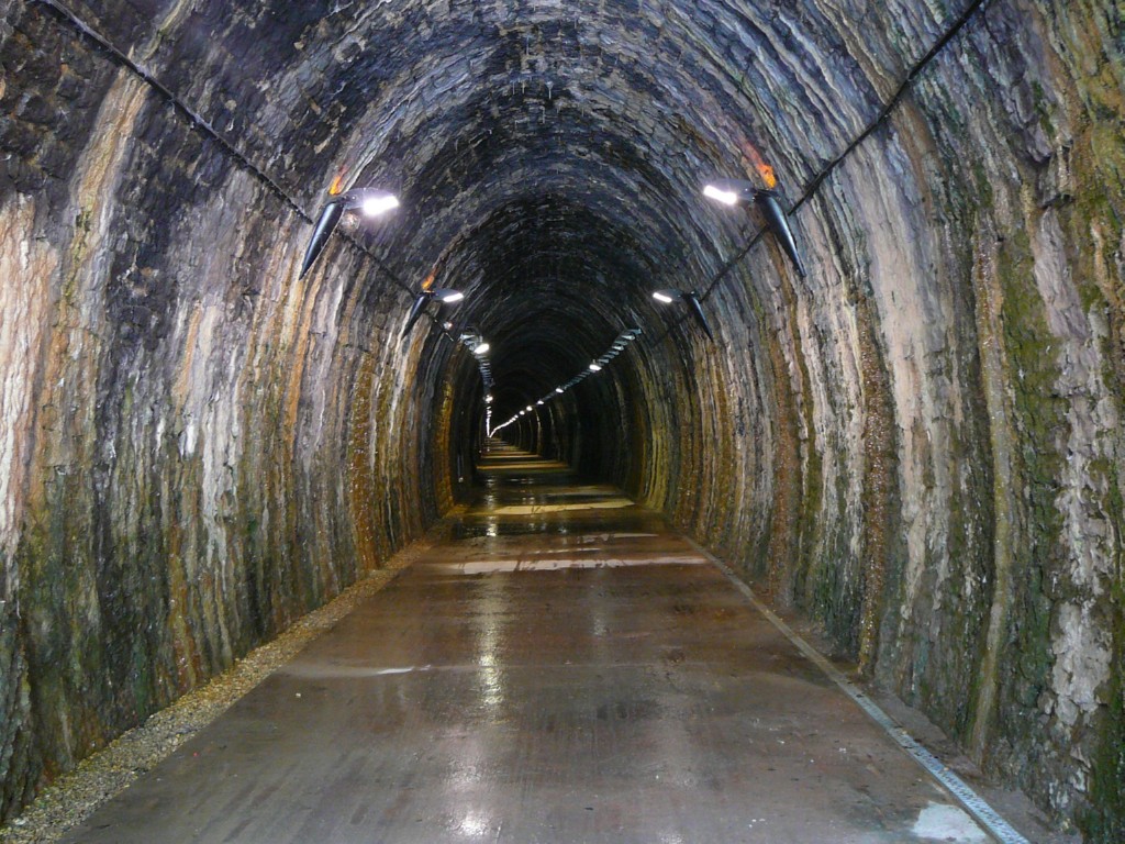 tunnel.jpg